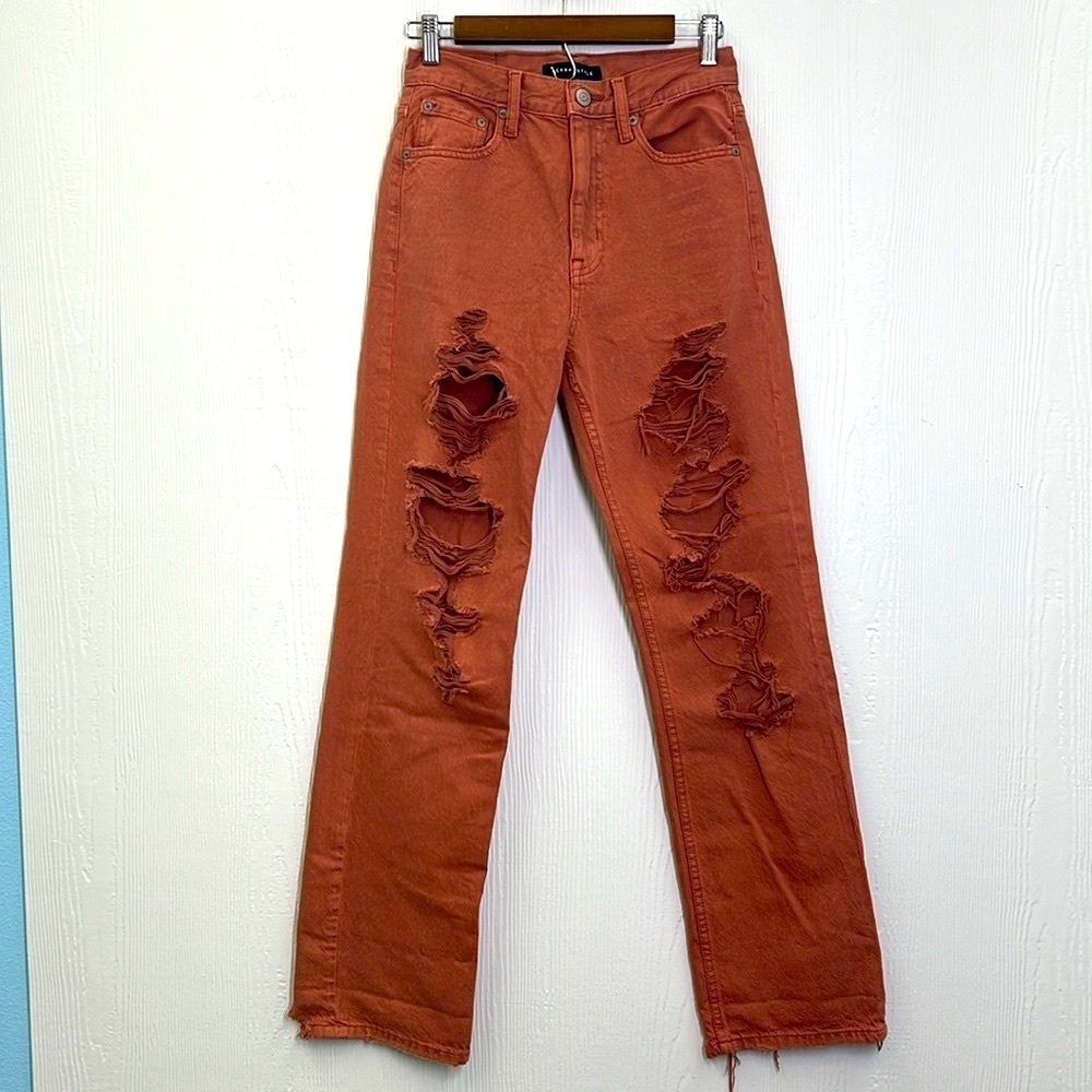 Aeropostale - Distressed Dark Pink 90s Baggy High Waisted Jean Size 2Regular - Picture 3 of 13